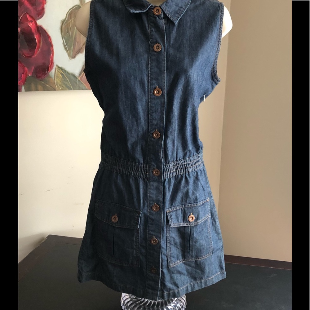 NWT sleeveless full bottom denim mini dress with